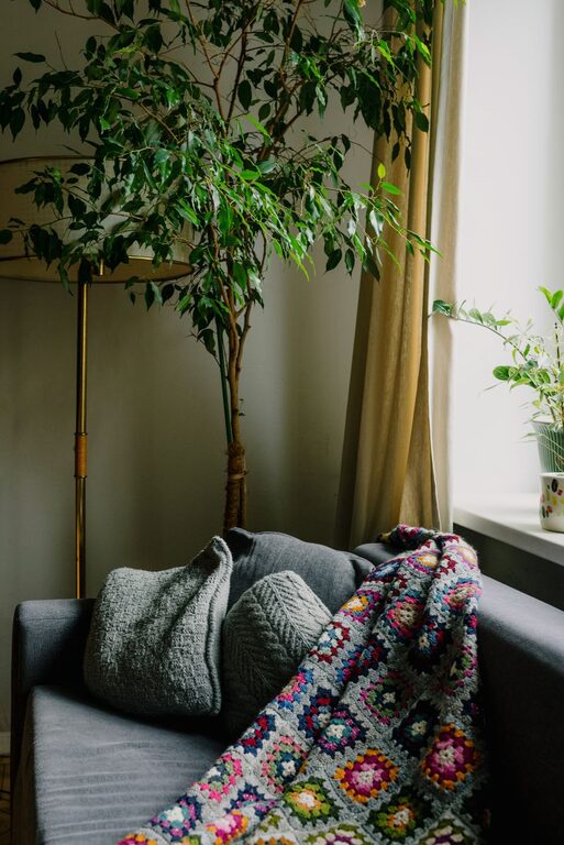 Tips for Creating a Cosy and Inviting Living Room Space